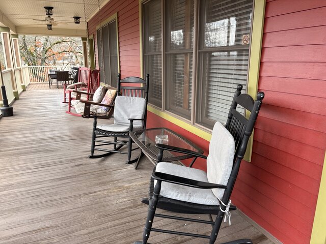 Image 8 for Autumn Breeze (The Inn)