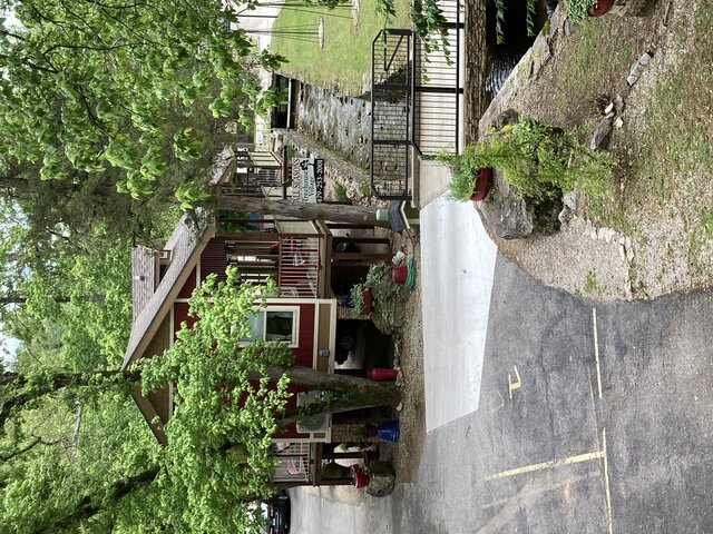 Image 9 for Cliffside Cottage (Treehouse #3)