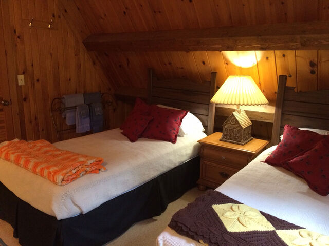 Image 4 for Taconic Room