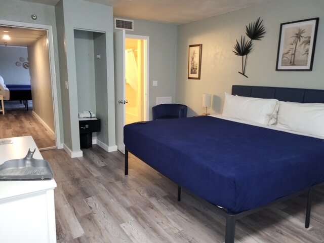 Image 3 for City View 2 Bedroom Suite