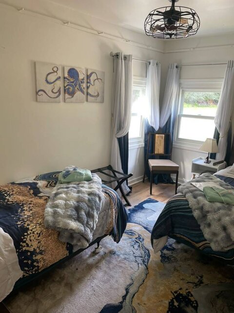 Image 2 for Narwhal Nook-Private Room in Inn