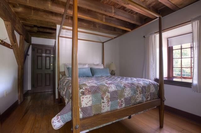 Image 1 for Mill Room 11