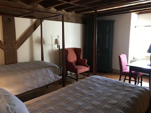 Image 2 for Mill Room 12