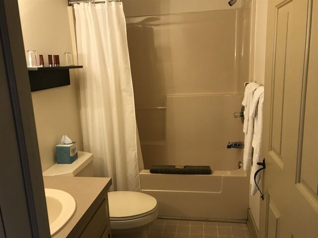 Image 2 for Mill Room 15