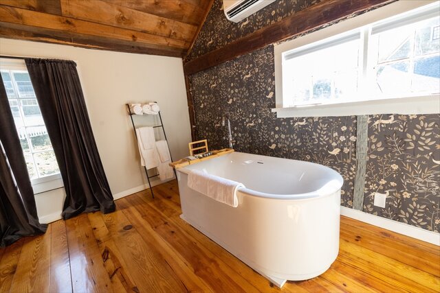Image 2 for Bridal Loft
