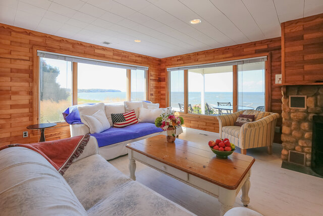 Image 4 for 01 Shorecrest Beach House