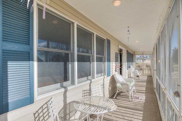 Image 5 for 9 Peconic Bay Beach Front