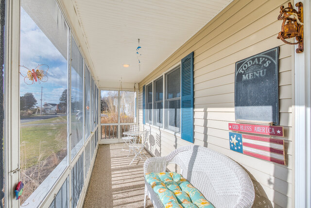 Image 6 for 9 Peconic Bay Beach Front