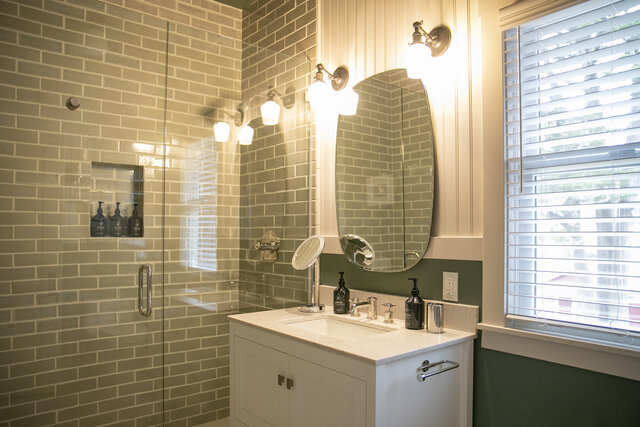 Image 8 for Harbor  - Classic Guest Room