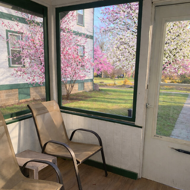 Image 2 for Cottage B-sleeps 4