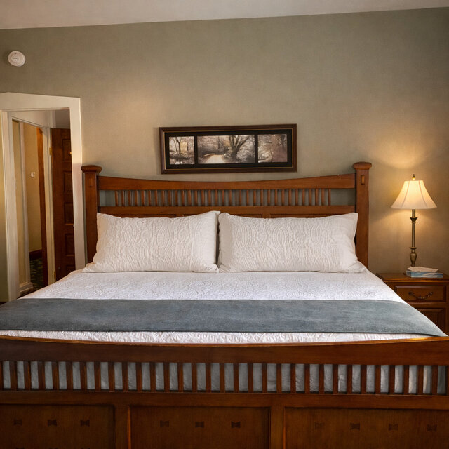 Image 1 for King Suite 103