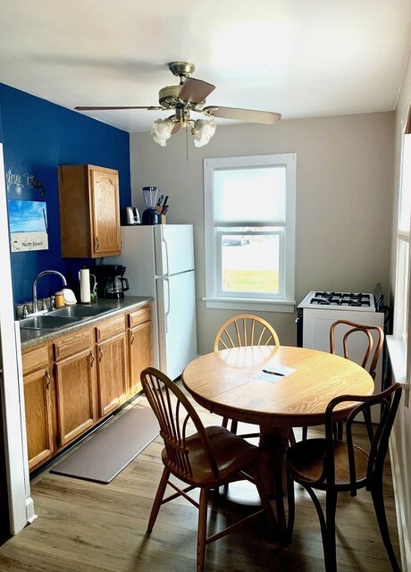 Image 2 for Cottage B-sleeps 4