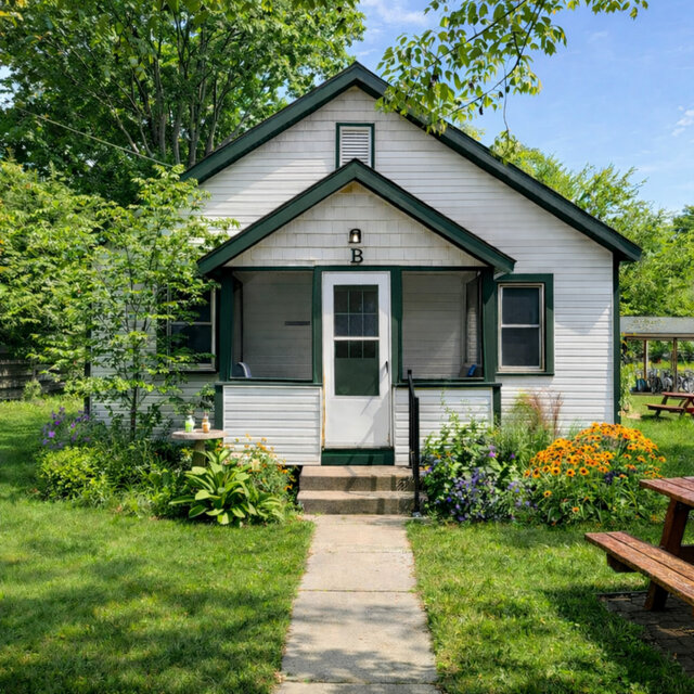 Image 1 for Cottage B-sleeps 4