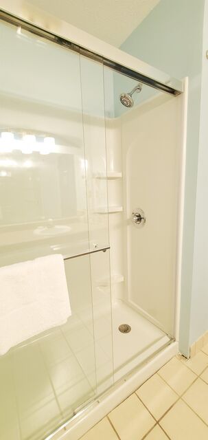 Image 4 for Deluxe Country Double