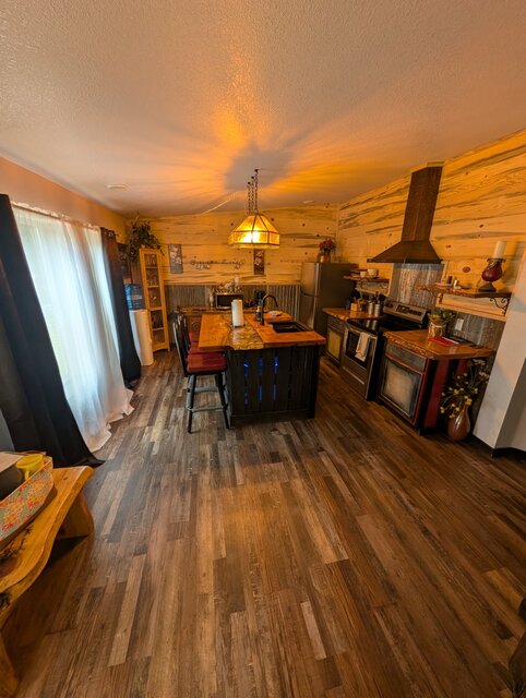 Image 3 for Stirling Suites Rebel’s Rendezvous