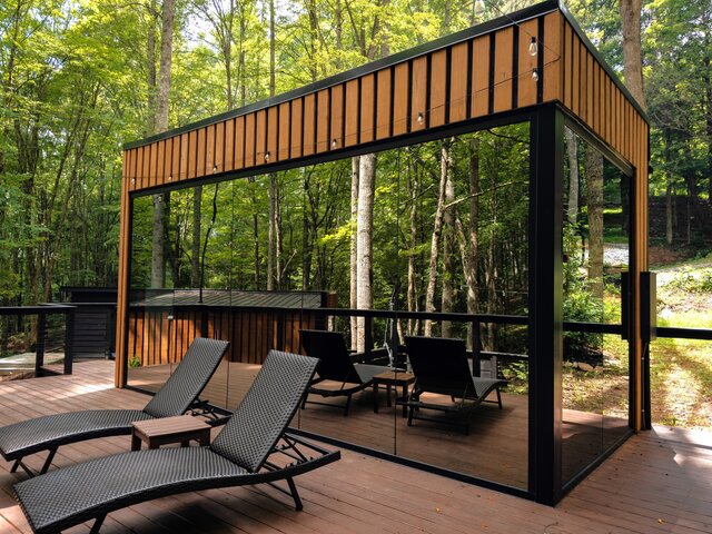 Image 1 for Glass Suite - Unit 3 (Pet friendly)