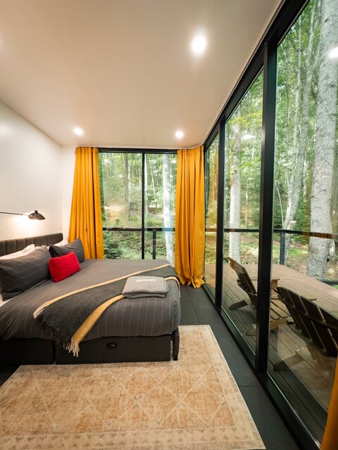 Image 11 for Glass Suite - Unit 2 (Pet friendly)