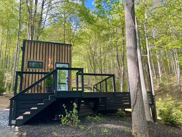 Image 20 for Glass Suite - Unit 3 (Pet friendly)