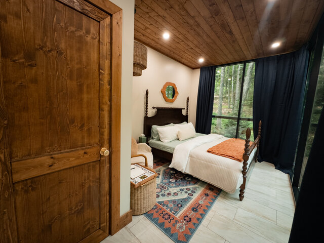 Image 9 for Glass Suite - Unit 1