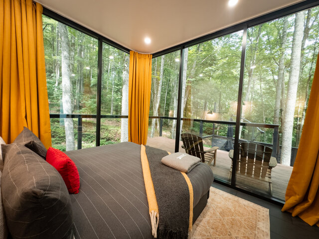 Image 12 for Glass Suite - Unit 2 (Pet friendly)