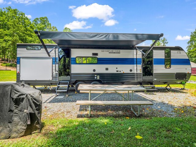 Image 2 for The Ember Escape Travel Trailer [5]