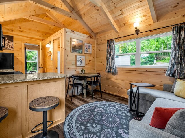 Image 4 for The Blue Ridge Bunkhouse [6]