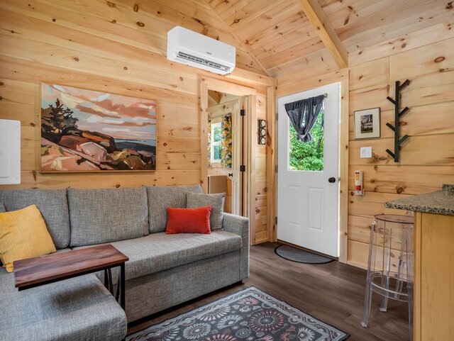 Image 5 for The Chimney Rock Tiny Home [6]