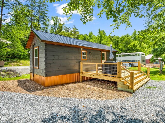 Image 2 for The Chimney Rock Tiny Home [6]