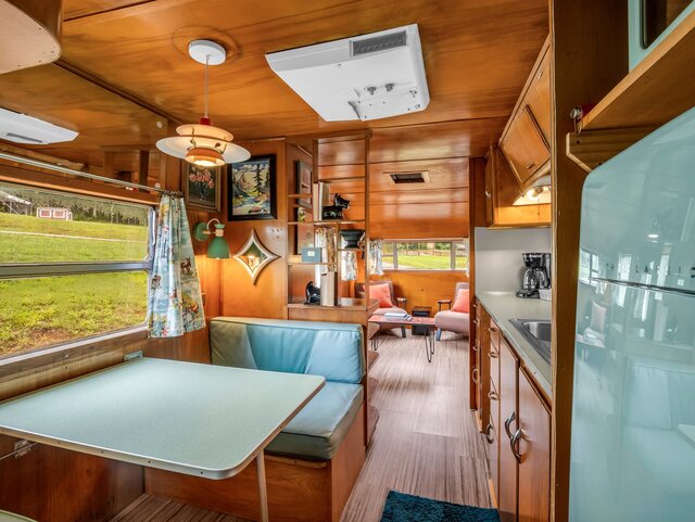 Image 7 for Gene-Vintage 1952 Spartanette Camper [4]