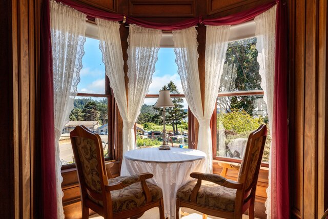 Image 2 for Bessie Strauss Suite