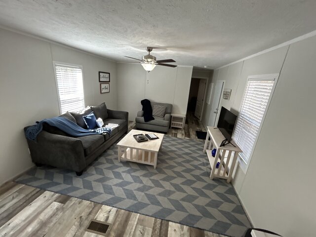 Image 6 for Royal Cottage 2bd 2ba Forest View