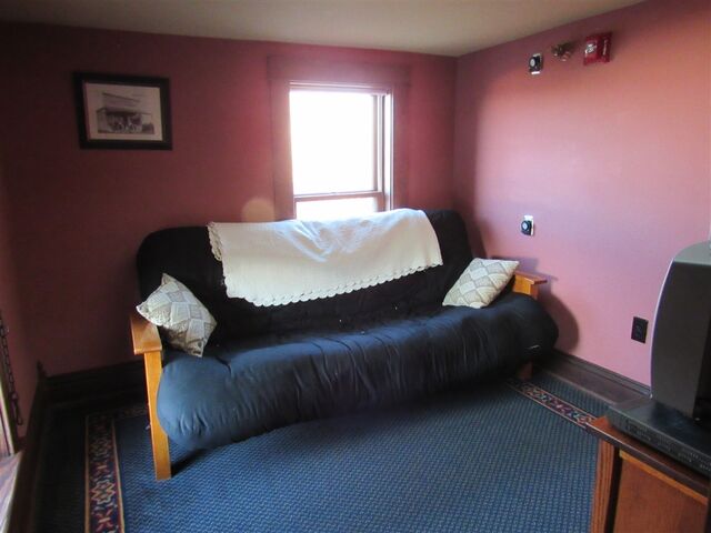 Image 3 for 313) King Suite, Futon, Full Bath