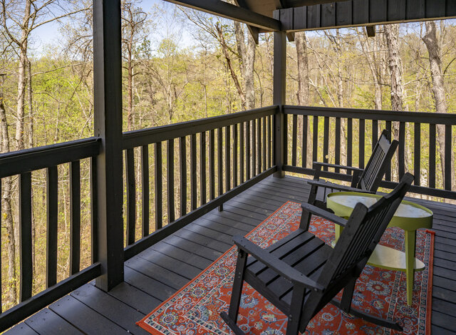 Image 14 for Poppy