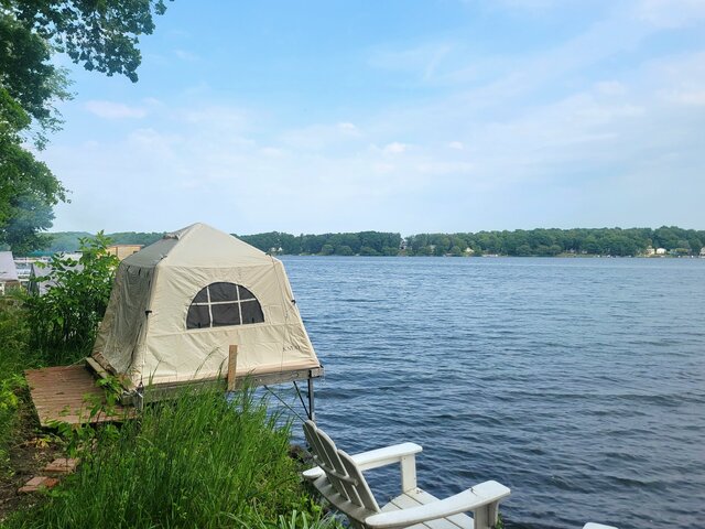 Image 2 for Lake Tent #2