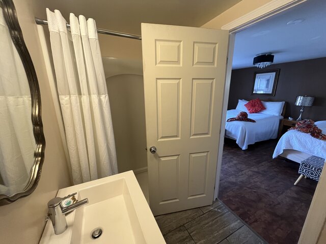 Image 3 for 09/ Room with Two Queen Beds