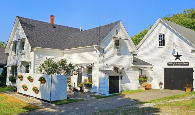 Image 1 for Rockport - Inn at Starlight Lodge (Whole House)