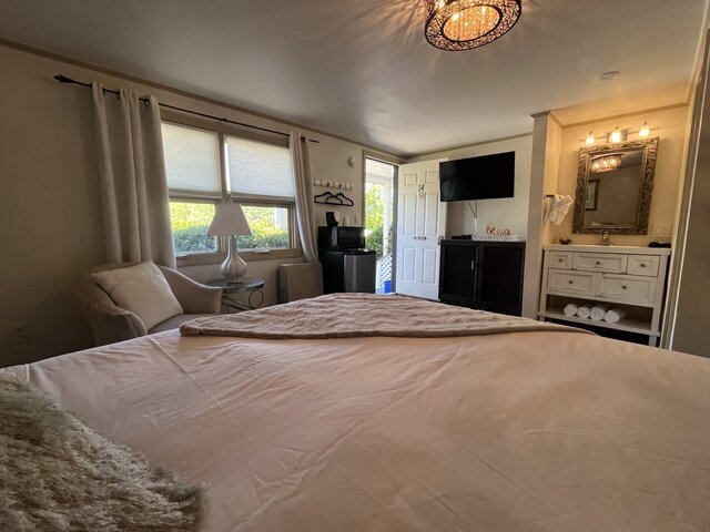 Image 5 for 14/ King Room
