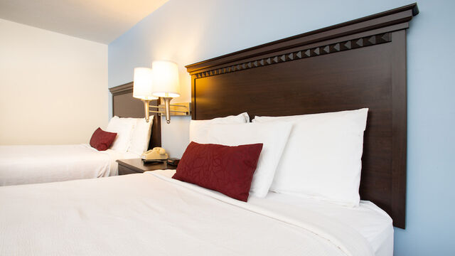 Image 2 for 2 Queen Bed