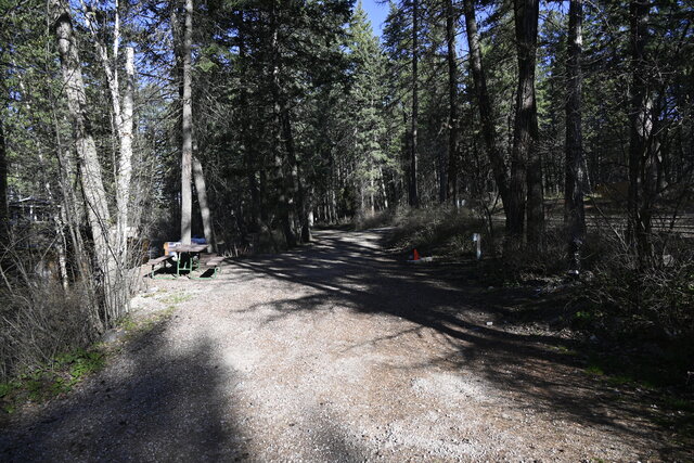 Image 1 for 06) Pull-Thru 30 Amp