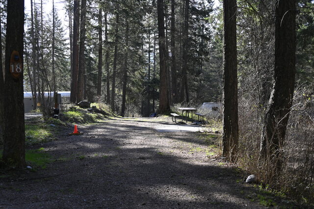 Image 1 for 18) Pull-Thru 50 Amp