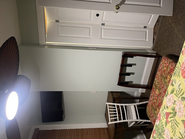 Image 4 for A5 Hemingway Room