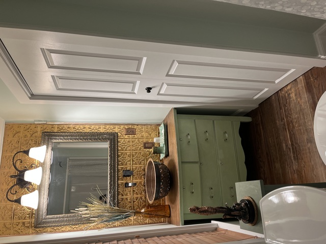 Image 6 for A5 Hemingway Room