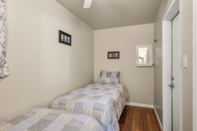 Image 2 for Adjacent Room (two twins)