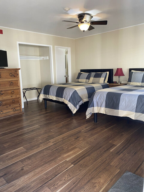 Image 1 for 2 Double Beds Pet Friendly