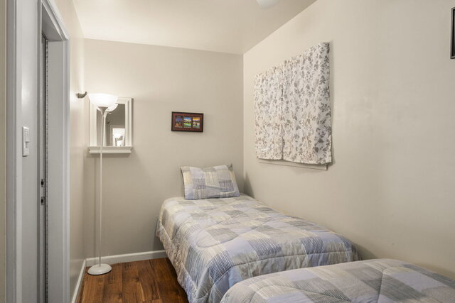 Image 1 for Adjacent Room (two twins)