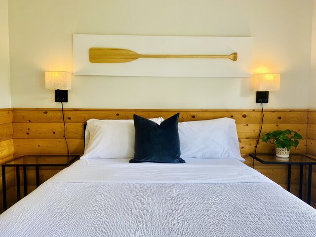 Image 1 for Queen Room + Deck
