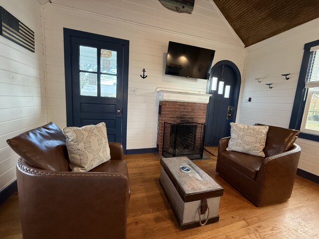 Image 14 for Cottage 5: Studio | Sleeps 4