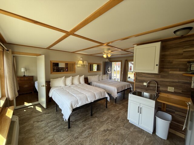 Image 4 for One-Bedroom Suite | Sleeps 6-7