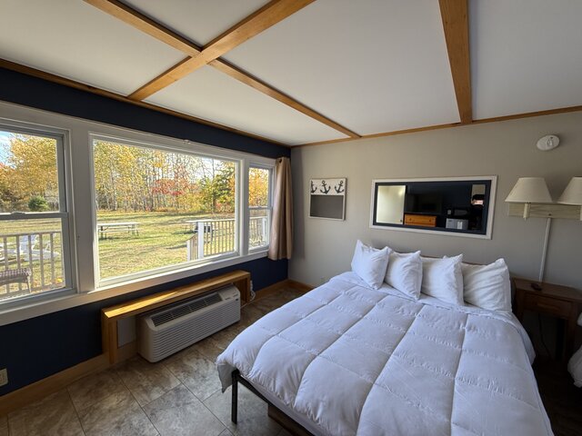 Image 24 for Double Queen Rooms | Sleeps 4-5