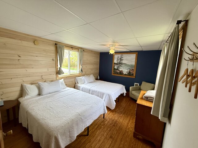 Image 2 for Cottage 4: One-Bedroom | Sleeps 6